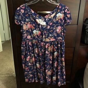 Super cute button up dress